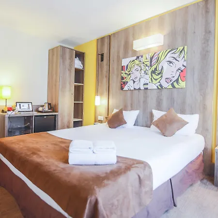 Le Seize, Centre Otel 3*