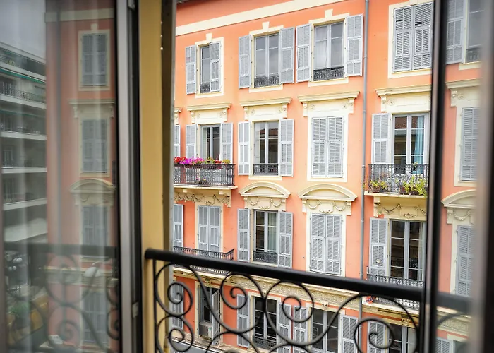 Le Seize, Centre Otel Nice