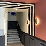 Hotel Le Seize, Centre