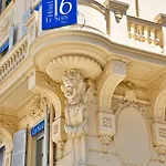 Hotel Le Seize, Centre