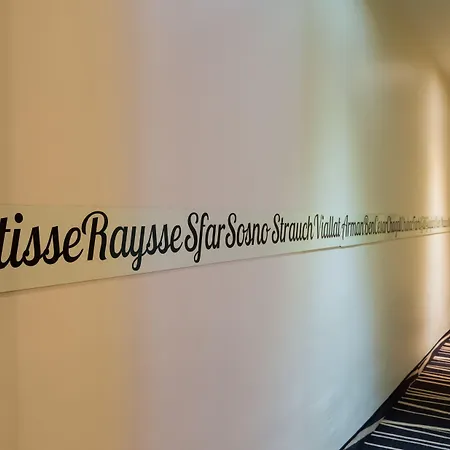 Le Seize, Centre Hotel 3*