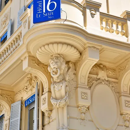 Hotel Le Seize, Centre