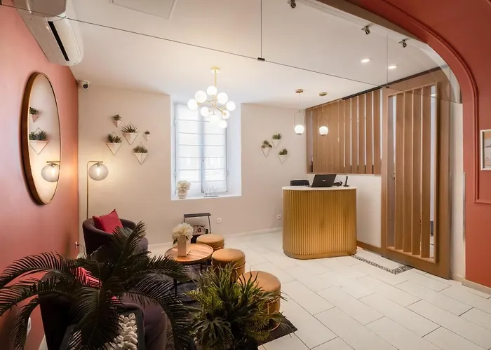 Otel Le Seize, Centre 3*