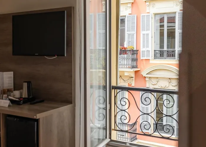 Otel Le Seize, Centre 3*