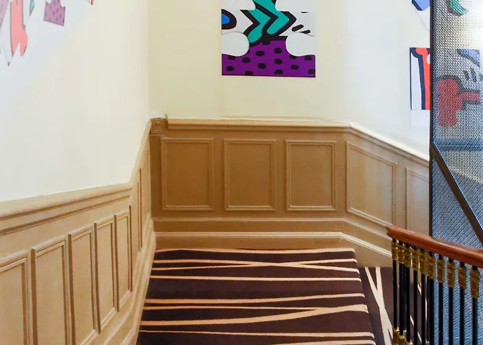 Le Seize, Centre Otel 3*