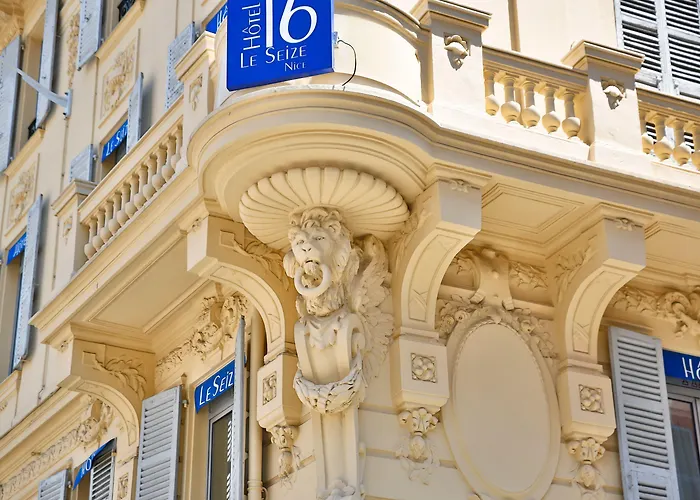 Hotel Le Seize, Centre